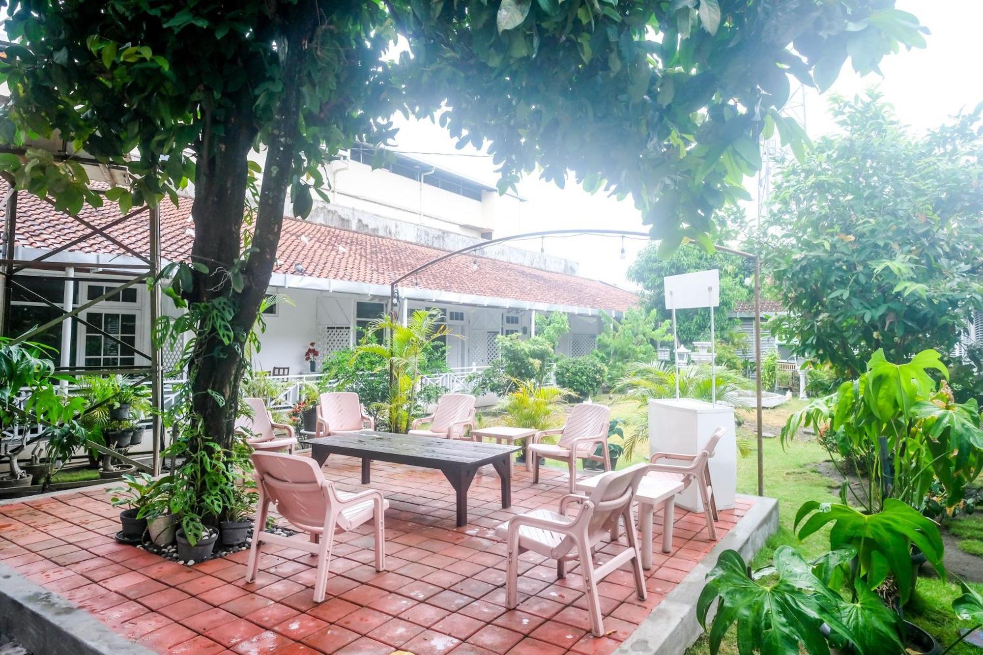 Reddoorz Syariah At Griya Raharja Klaten Exterior photo